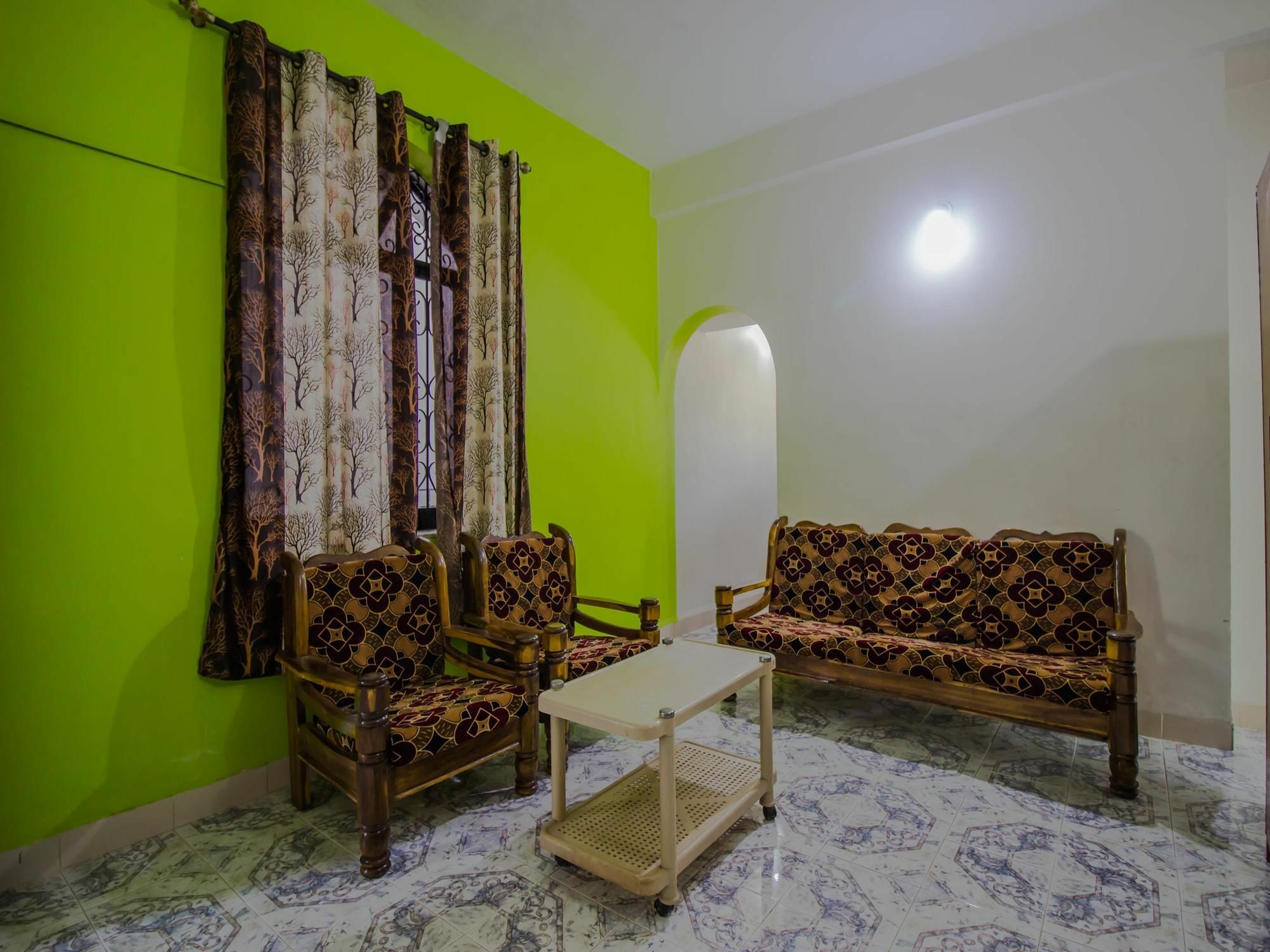 Oyo 14751 Home Magnificent 1Bhk Calangute Baga Exterior photo