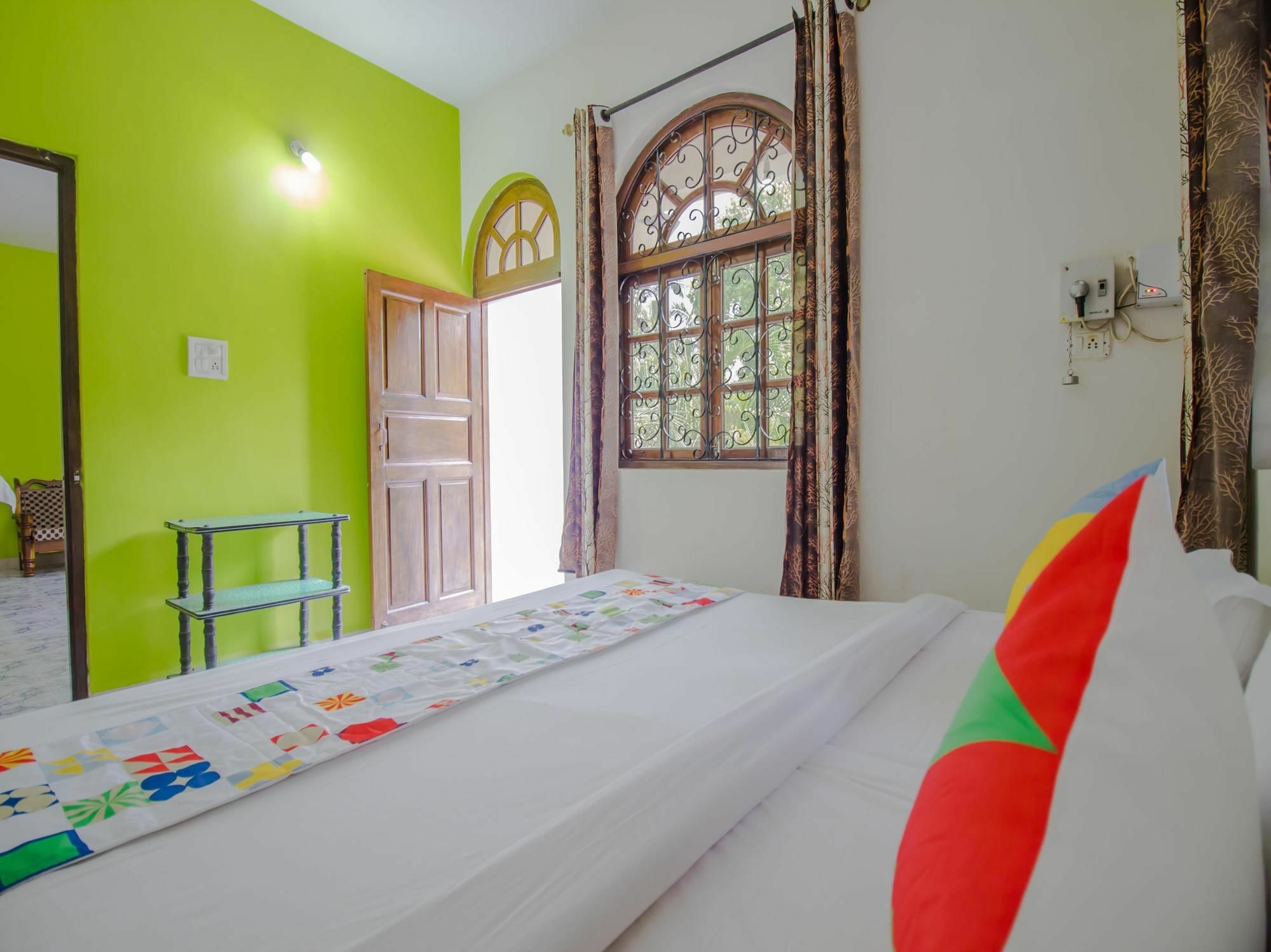 Oyo 14751 Home Magnificent 1Bhk Calangute Baga Exterior photo